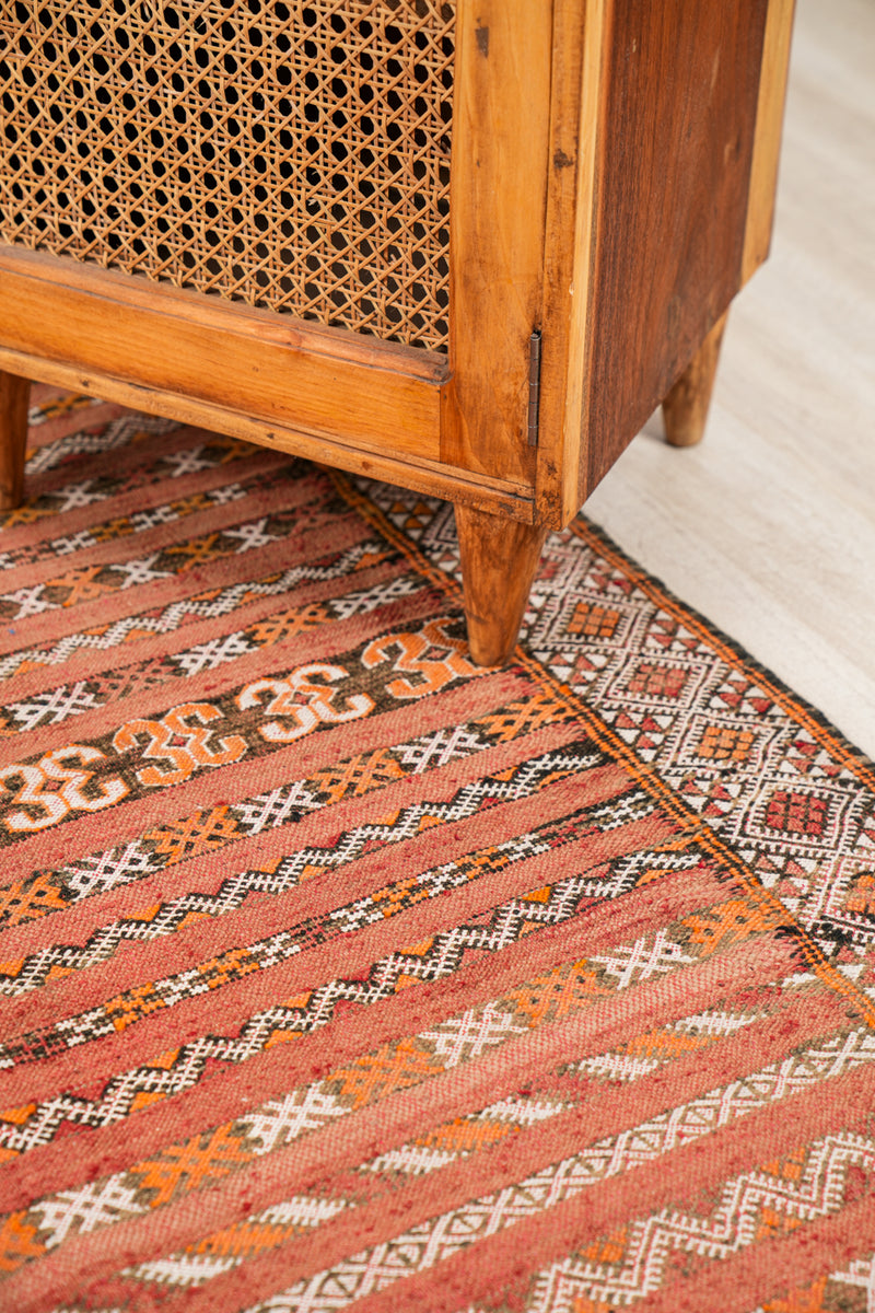 Vintage Moroccan Berber Kilim 4'7" x 3'4"