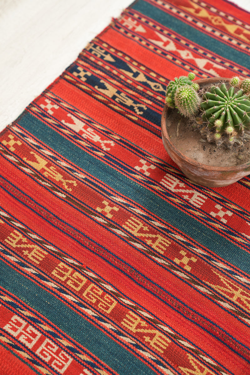 Antique Uzbek Jajim Kilim 4'9" x 4'5"