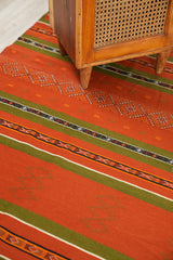 VINTAGE TUNISIAN KILIM 9'4" x 6'9"